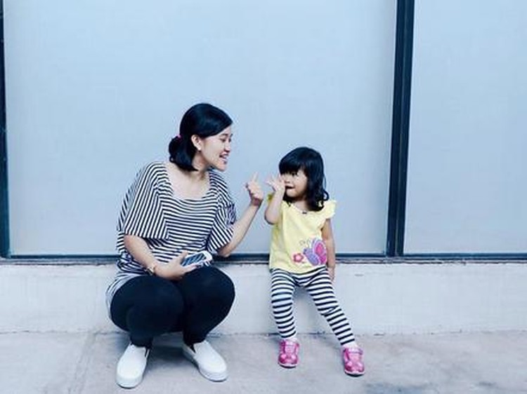 Miris ya rasanya melihat anak berkata-kata kasar dan kotor pada orang lain. Amit-amit, jangan sampai anak kita seperti itu ya, Bun.