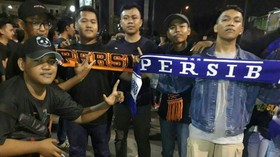 Kemenpora Hormati Sikap Jakmania dan Bobotoh