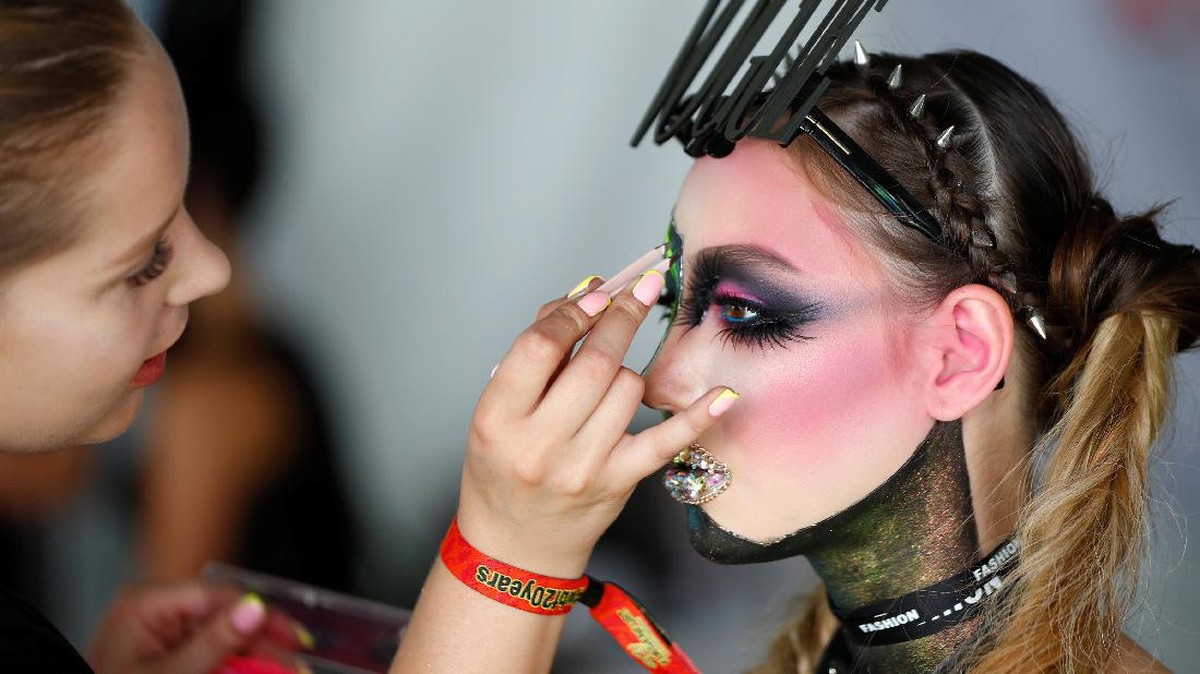FOTO: Berebut Menjadi Jawara Dunia 'Body Painting' di Austria