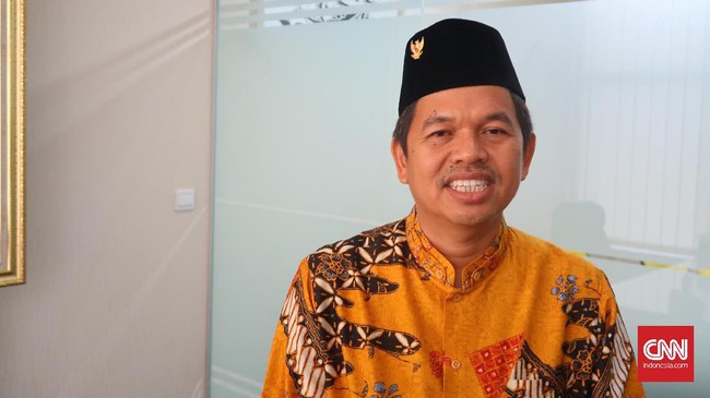 Nama Ridwan Kamil muncul sebagai kandidat pendamping Dedi Mulyadi. Namun Golkar belum memastikan apakah Dedi diusung sebagai gubernur atau wakil gubernur.