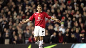 Vidic dan Ferdinand Membuat MU Lemah di Lini Belakang