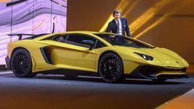 Lamborghini Terbakar Akibat 'Overheat' di Sentul