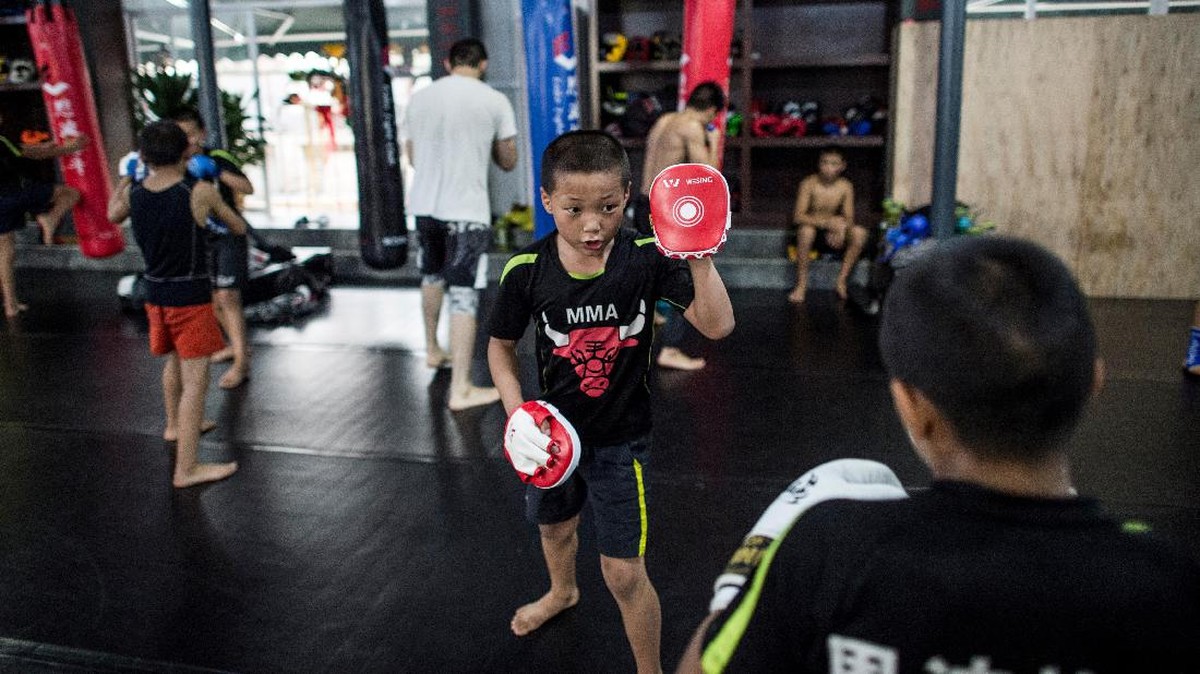 FOTO: Kontroversi Petarung Cilik MMA di China