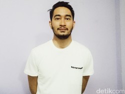Biodata Jeje Govinda, Suami Adik Raffi Ahmad Syahnaz Sadiqah