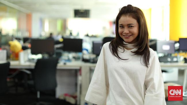 Nyaris satu dekade tanpa pasangan tak ingin dijadikan beban bagi Rossa. Ia lebih memilih meningkatkan kualitas hubungan dengan keluarganya.