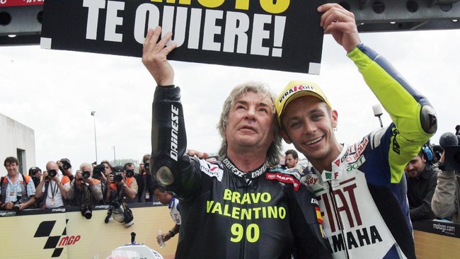 Legenda Grand Prix, Angel Nieto, meninggal dunia, Kamis (3/8) waktu setempat. Meninggalnya Nieto membuat para pebalap MotoGP berduka jelang GP Republik Ceko.