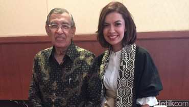 img-title Ini Tanggapan Quraish Shihab Soal Najwa Shihab Tak Berhijab