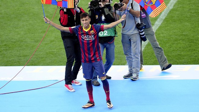 Gelandang Barcelona, Sergio Busquets mengakui bahwa Barcelona mengalami kehilangan setelah kepergian Neymar ke PSG.