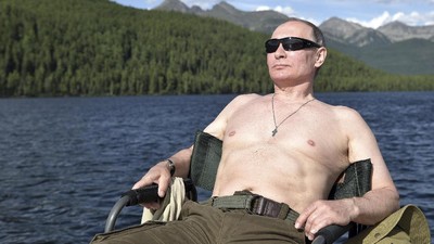 FOTO: Mengintip Aksi Vladimir Putin di Alam Liar Siberia