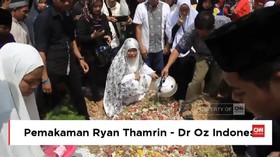 Pemakaman Dr. Oz Indonesia di Pekanbaru