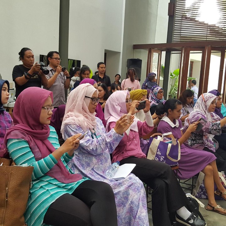 <p>Terimakasih atas kedatangannya ya Bunda-bunda cantik semua. Nantikan Cerita Bunda lainnya. Mmm ada ide nggak nih digelar di kota mana dan membahas soal apa?</p>