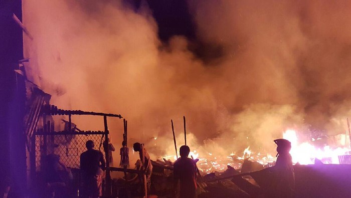 Kebakaran di Pasar Papua Tengah, 11 Orang Meninggal Termasuk Anak-Anak