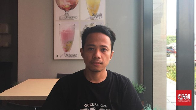 Petisi dukungan terhadap Acho muncul di change.org. Petisi online itu ditujukan kepada pengembang apartemen Green Pramuka PT Duta Pramindo Sejahtera.