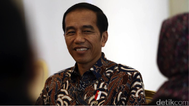 Presiden Joko Widodo menyampaikan apresiasi pencapaian wisatawan mancanegara (wisman) melalui akun Facebook pribadinya.