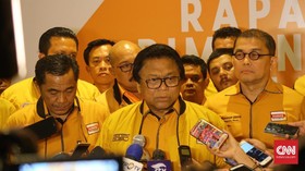 Oesman Sapta: Wiranto Tiga Kali Minta Saya jadi Ketua Hanura