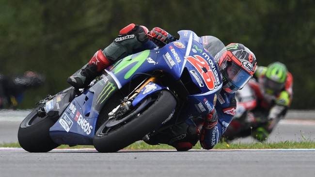 Maverick Vinales berharap Yamaha mampu tampil lebih kompetitif dalam balapan yang berlangsung di lintasan basah.