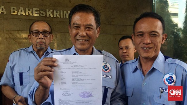 Generasi Muda Demokrat melaporkan kader NasDem Viktor Laiskodat ke polisi atas dugaan pencemaran nama baik.