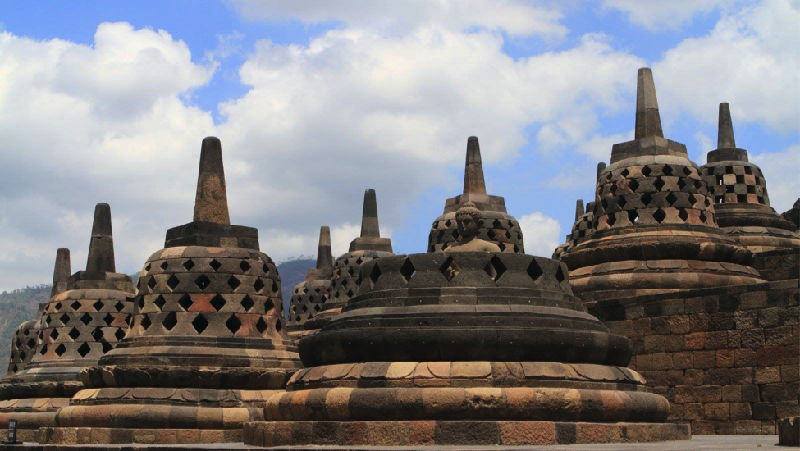 Tidak hanya menetapkan Candi Borobudur sebagai destinasi prioritas, Kementerian Pariwisata juga terus membidik tempat tujuan wisata di sekitar Borobudur.