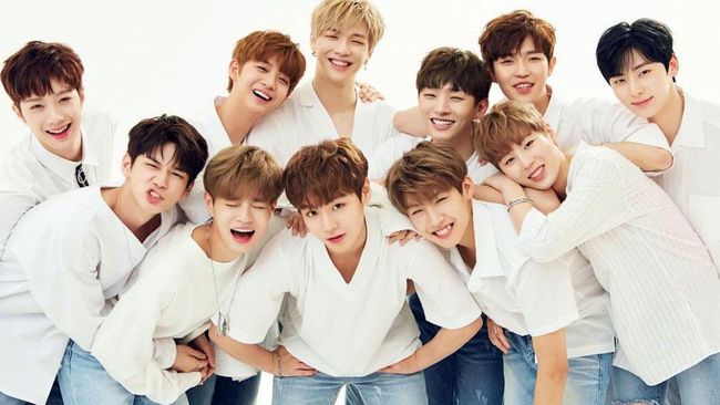 Boyband Korea Wanna One kembali dengan merilis album mini '0+1=1 (I Promise You).' Mereka juga meluncurkan video musik lagu utama yang bertajuk 'Boomerang.'