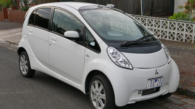 Pengujian itu diketahui menggunakan mobil listrik i-MiEV dan dilakukan di Pulau Sumba, Nusa Tenggara Timur.