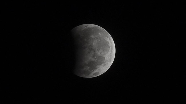 Menguak Misteri Gerhana Bulan Sebagian pada 17-18 September: Fakta-fakta Penting