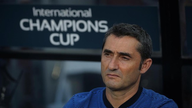 Manajer Barcelona, Ernesto Valverde menegaskan, Lionel Messi tak perlu Ballon d’Or untuk menjadi pemain terbaik di dunia.