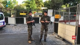 VIDEO: Enam Tentara Perancis Ditabrak Orang Tak Dikenal