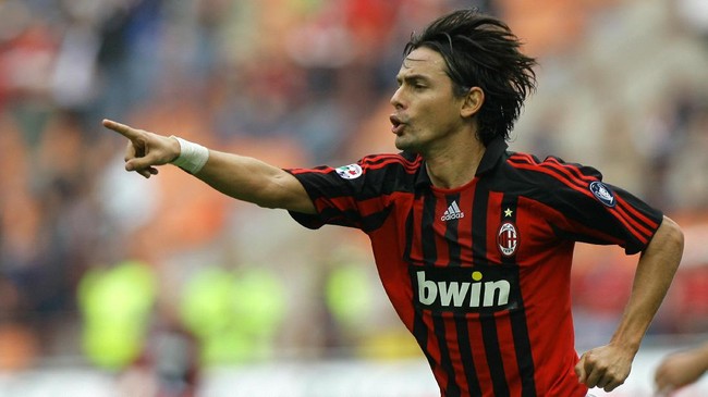 Tendangannya biasa saja, begitu juga sundulannya, apa lagi giringan bolanya. Tapi Filippo Inzaghi layak jadi salah satu striker yang dikenang banyak orang.