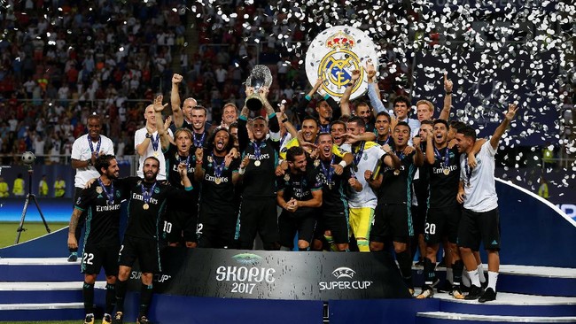 Real Madrid jadi klub pertama sejak 1990 yang mampu memenangkan dua trofi Piala Super Eropa secara beruntun.