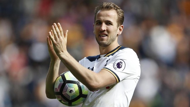 Mantan pelatih Timnas Inggris Glenn Hoddle memprediksi Harry Kane bisa menjadi striker terhebat yang pernah dimiliki Tottenham Hotspur.