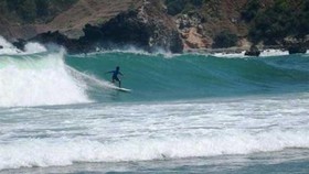 2018, Kemenpar Siapkan 10 Kompetisi Surfing