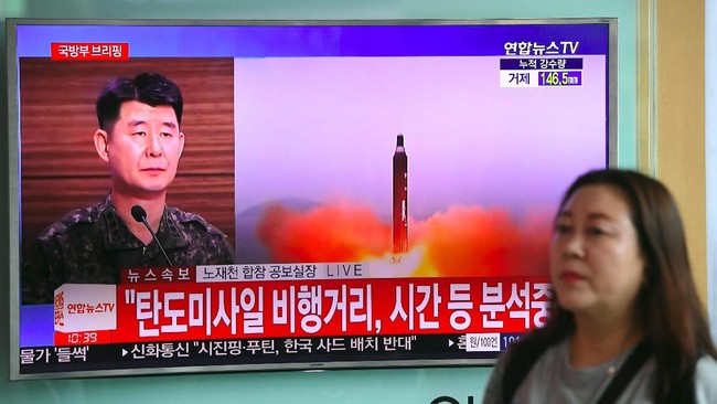 Militer Korsel menyerukan ancaman serangan balasan jika Korea Utara berani meluncurkan rudal balistiknya ke Negeri Ginseng atau sekutu mereka.