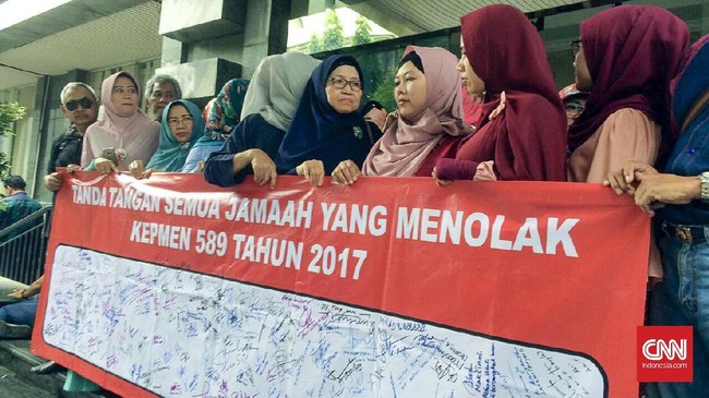 Sejak 2015, jemaah yang melunasi pembayaran umrah ke First Travel ada 72 ribu orang. Polisi memperkirakan keuntungan perusahaan lebih dari Rp550 miliar.