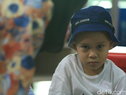 Anak Cuek Ketika Diajak Bicara? Bisa Jadi Ini Sebabnya, Bun