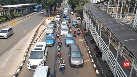 Pro dan Kontra Pelarangan Sepeda Motor di Bundaran Senayan