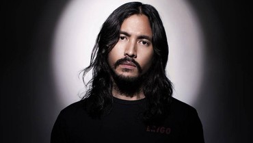 img-title Profil dan Jejak Karier Ello, Kini Jadi Vokalis Dewa 19