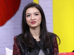 Bukan Caper Lagi Patah Hati, Ini yang Bikin Raline Shah Menangis