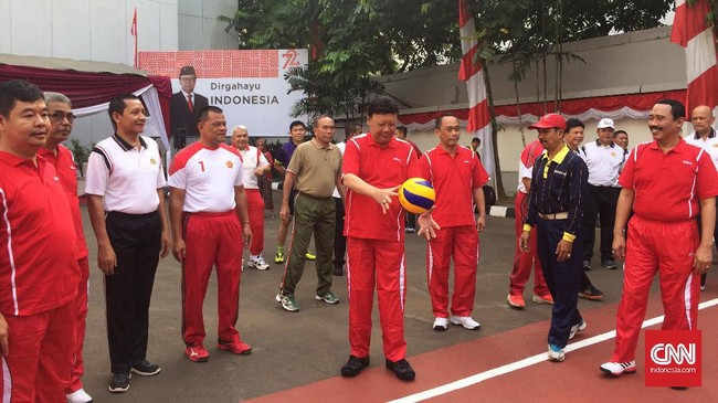 Pembantaian TNI itu terjadi dalam pertandingan voli melawan tim Kementerian Dalam Negeri yang dipimpin langsung oleh Menteri Tjahjo Kumolo.