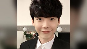 Lee Jong Suk Mengaku Sangat Suka Makan Nasi Goreng