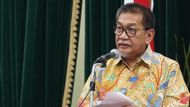 Kedatangan Wagub Jabar Deddy Mizwar ke kantor DPD PDIP Jabar untuk mengapresiasi langkah partai tersebut yang telah menyelesaikan verifikasi di KPU.