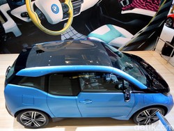 Pasar Turun, Orang Kaya yang Beli Mobil BMW Malah Tambah Banyak