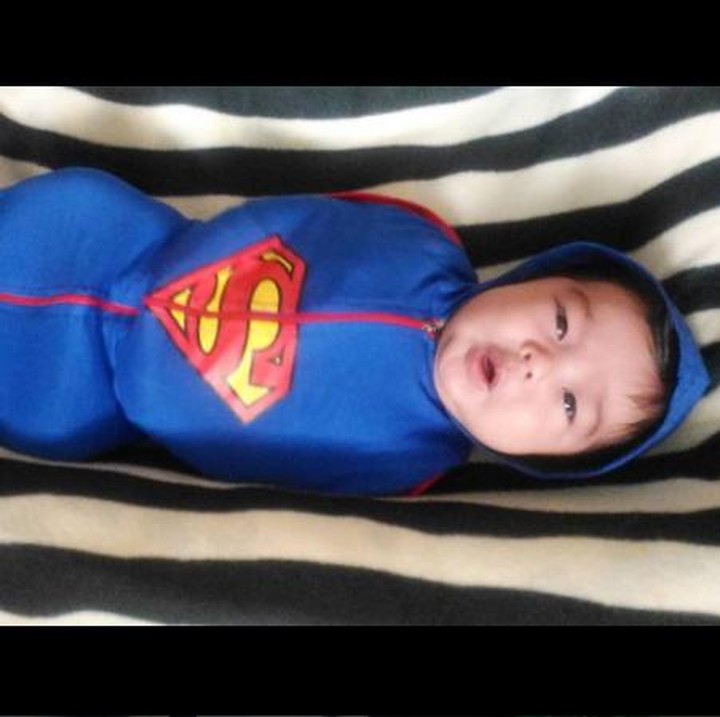 <p>Ya ampun, dari kecil aja udah berani untuk jadi super hero! Super gemes. (Instagram: @Remirahim)</p>