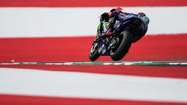 Pebalap Yamaha Maverick Vinales kembali menjadi yang tercepat dalam tes MotoGP Valencia di Sirkuit Ricardo Tormo, Spanyol, Rabu (21/11).