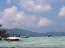 My Trip My Adventure: Menyelami Bawah Laut Pulau Cemara Kecil