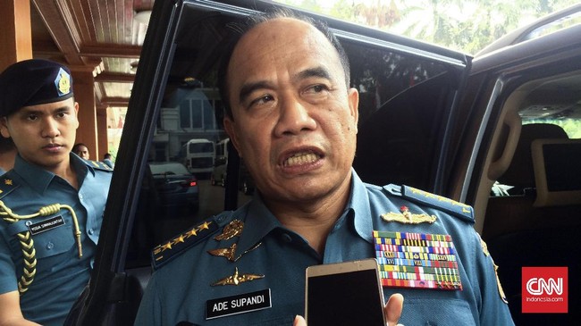 Kapal selam buatan Indonesia dibuat oleh PT PAL. Pengerjaannya sudah dimulai sejak tahun ini dan diprediksi selesai tahun 2018.