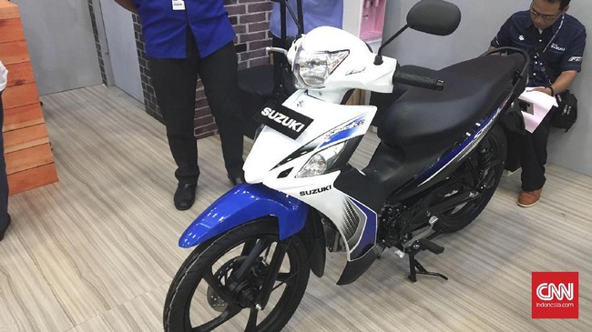 Suzuki turut memperkenalkan generasi terbaru Smash FI yang dibanderol mulai dari Rp13 juta dan menyasar anak muda.
