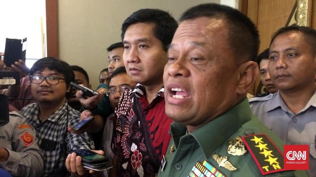 Pemerintah AS menyebut Jenderal Gatot langsung dipesankan tiket baru setelah ditolak menaiki pesawat pertamanya. Namun, ia menolak berangkat.