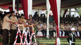 Tepuk Tangan Imam Nahrawi dan Sindiran Adhyaksa Dault
