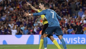 Kartu Merah Pertama Cristiano Ronaldo di El Clasico