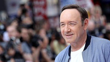 Kevin Spacey Diduga Lakukan Pelecehan Seks pada Staf Pria 'House of Cards'